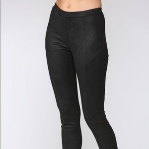 Snake print faux suede leggings NWT